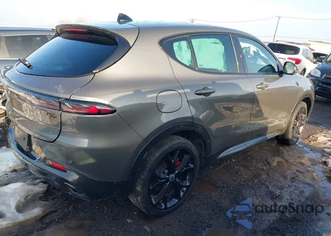 2024 Dodge Hornet R/T из США, поврежденный, VIN ZACPDFCW9R3A24348